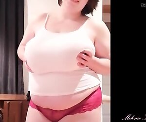 Enorme borsten strakke witte tanktop